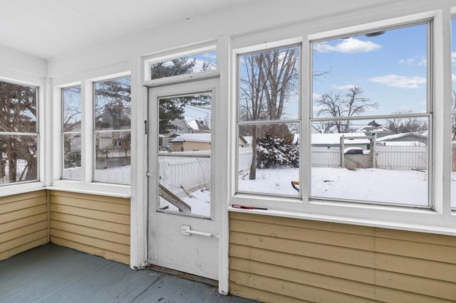 155 Morton Street W, Saint Paul, MN 55107