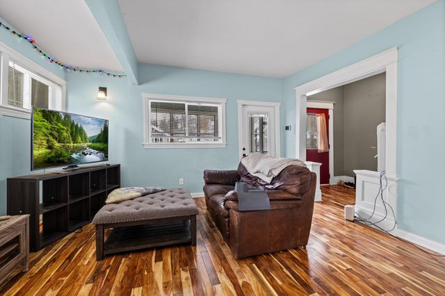 155 Morton Street W, Saint Paul, MN 55107