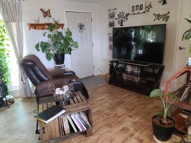 315 Mica Circle, Moundhouse, NV 89706