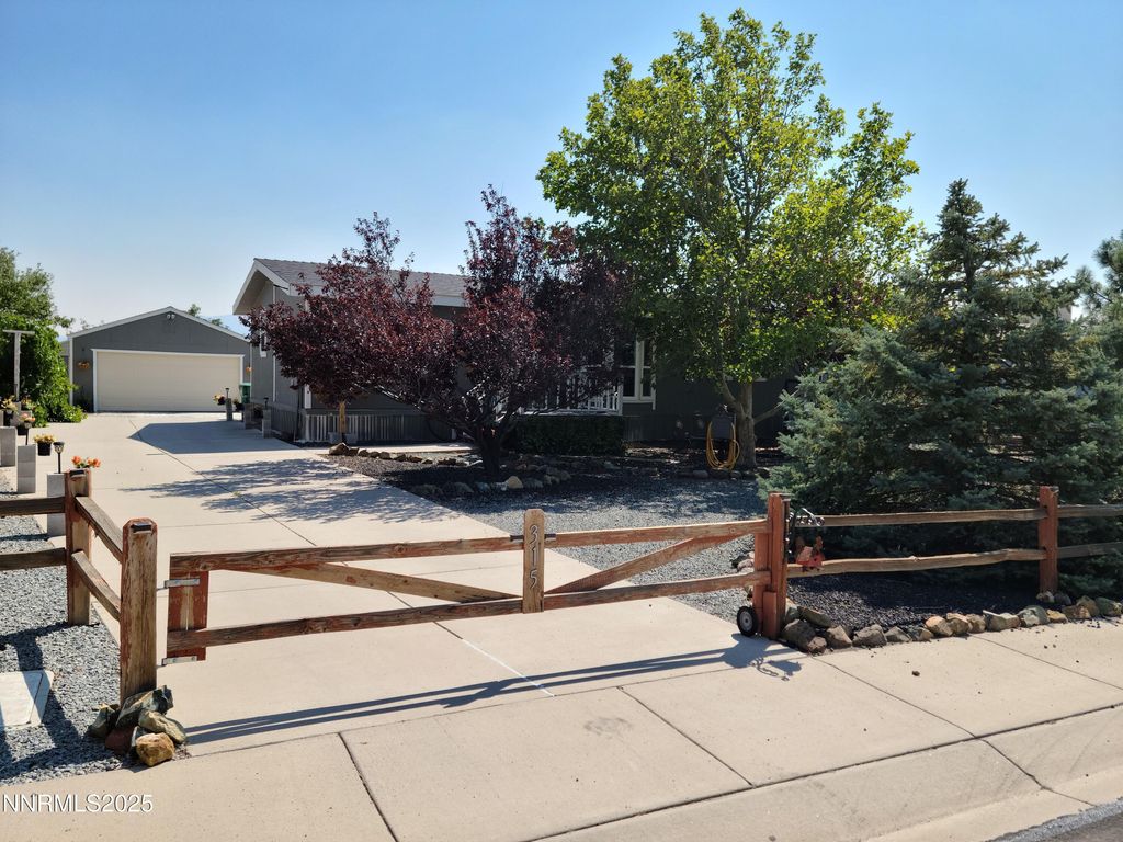 315 Mica Circle, Moundhouse, NV 89706