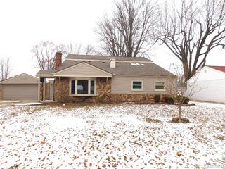 21367 Wendell Street, Clinton Charter Township, MI 48036