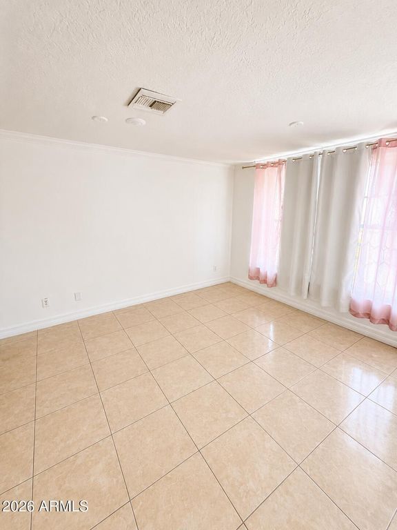 5540 W GLENDALE Avenue 5, Glendale, AZ 85301 — photo 3