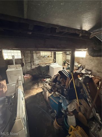 13816 Glenside Road, Cleveland, OH 44110