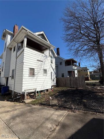 13816 Glenside Road, Cleveland, OH 44110