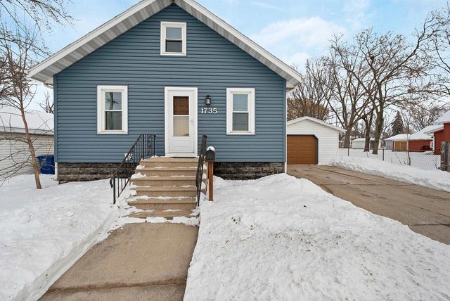 1735 E MASON STREET, Green Bay, WI 54302