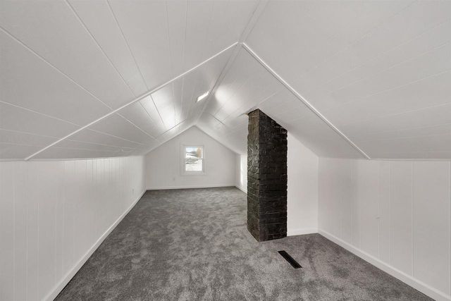 1735 E MASON STREET, Green Bay, WI 54302