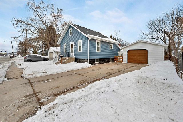 1735 E MASON STREET, Green Bay, WI 54302