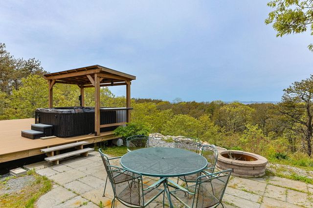 25 Noons Drive, Truro, MA 02666