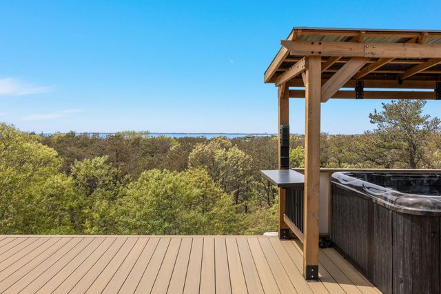 25 Noons Drive, Truro, MA 02666