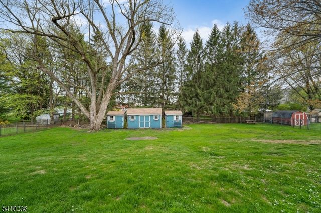 45 Church Rd, Holland Twp., NJ 08848