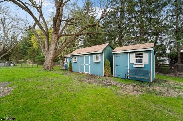 45 Church Rd, Holland Twp., NJ 08848