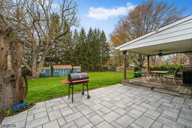 45 Church Rd, Holland Twp., NJ 08848