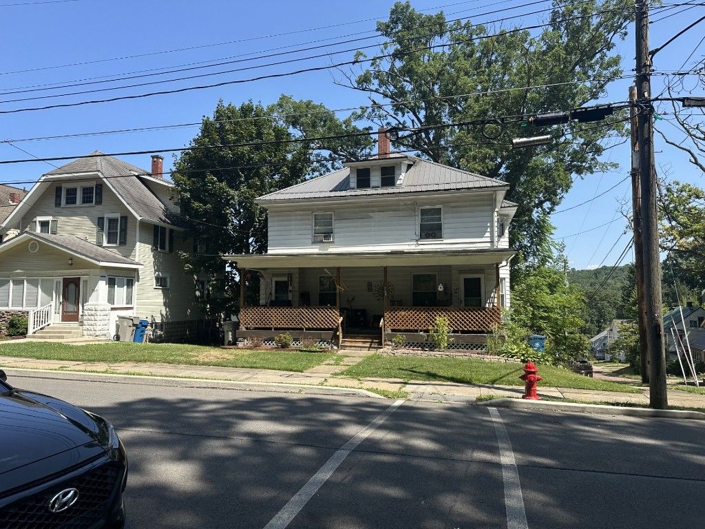 703-705 CHESTNUT Street, Meadville, PA 16335