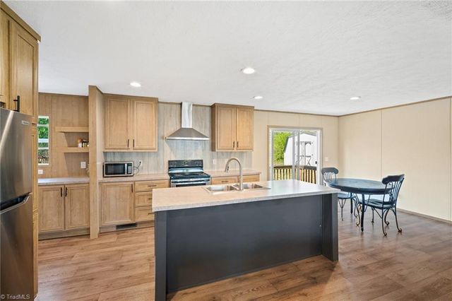 848 Wafford Road, Lexington, NC 27292