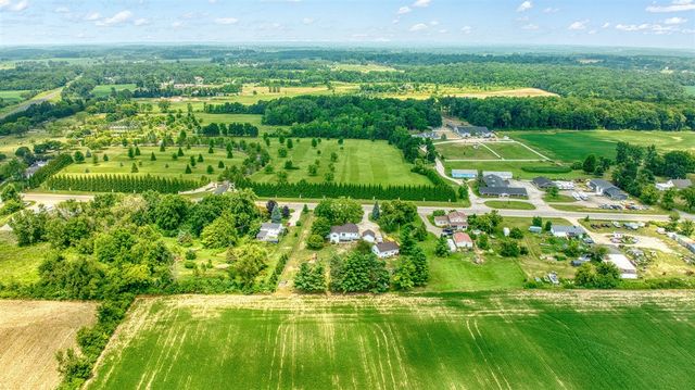 1251 E Monroe Road, Tecumseh, MI 49286