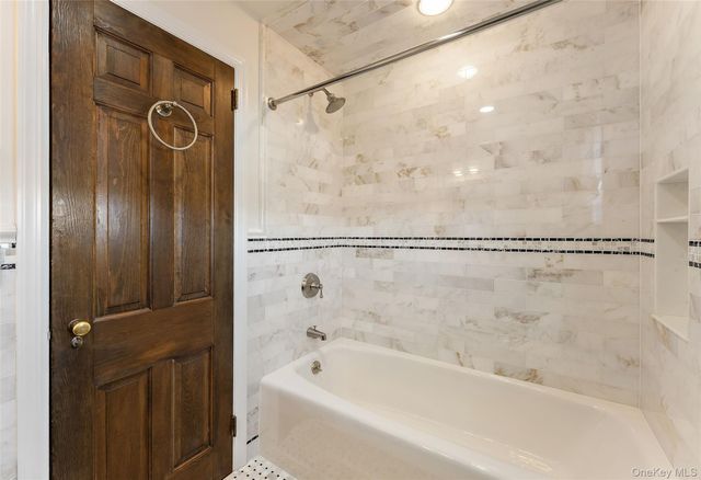 1 Hoover Road, Yonkers, NY 10710