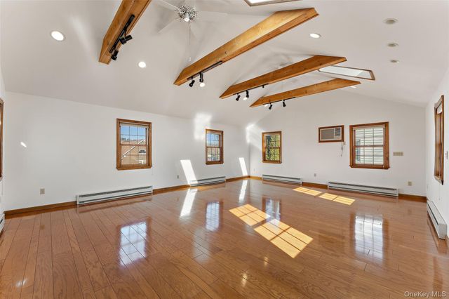 1 Hoover Road, Yonkers, NY 10710