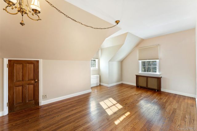 1 Hoover Road, Yonkers, NY 10710