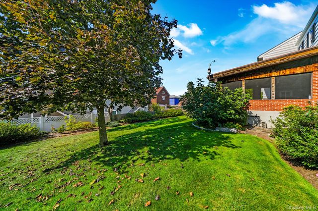 1 Hoover Road, Yonkers, NY 10710