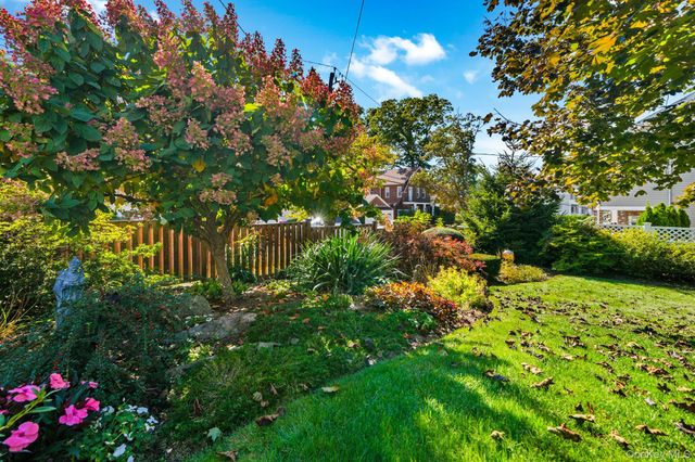 1 Hoover Road, Yonkers, NY 10710