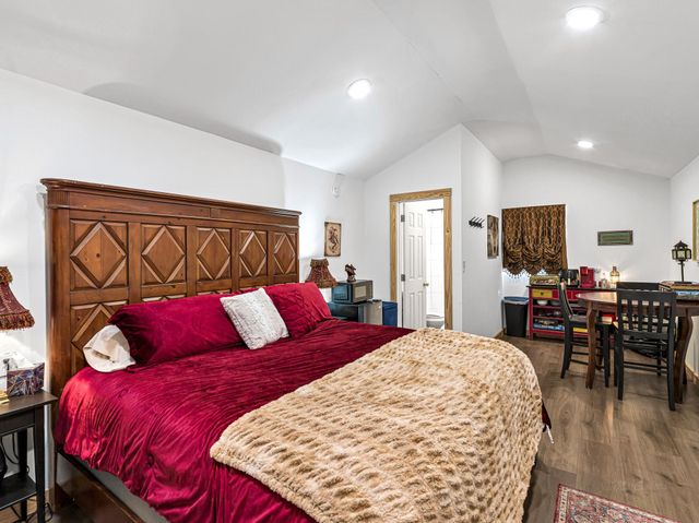 11201 County Road 203, Plantersville, TX 77363
