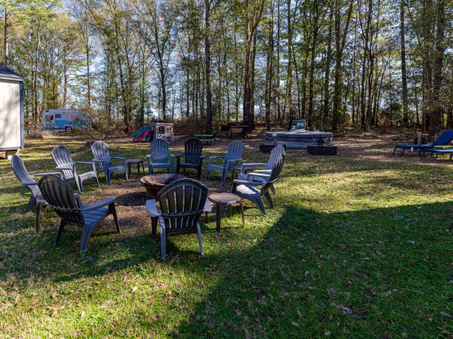 11201 County Road 203, Plantersville, TX 77363