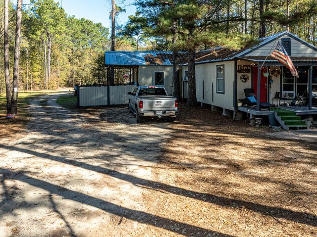11201 County Road 203, Plantersville, TX 77363