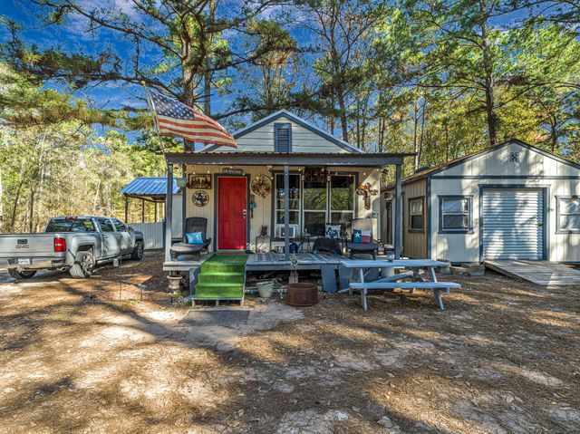 11201 County Road 203, Plantersville, TX 77363