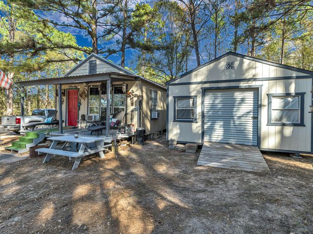 11201 County Road 203, Plantersville, TX 77363