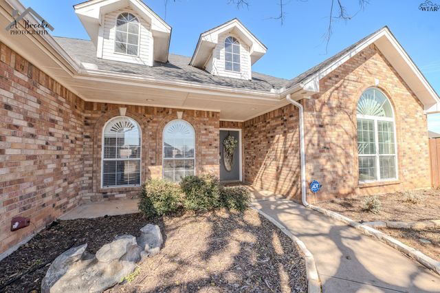 5 BLAZING STAR COURT, Wichita Falls, TX 76310