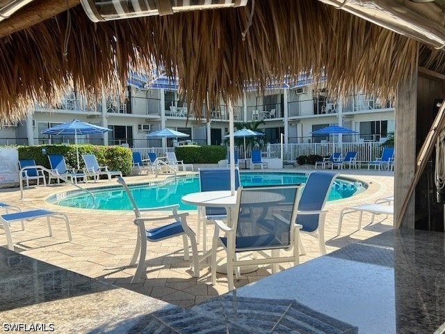 900 Broad AVE S, Naples, FL 34102