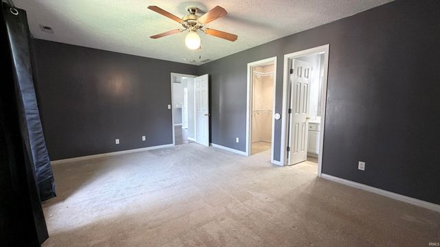 200 E Evergreen Road, Evansville, IN 47711