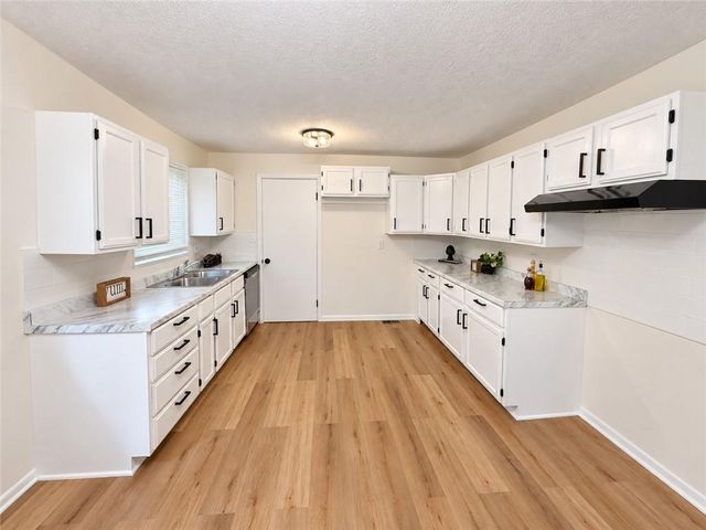 7209 E 86 Street, Kansas City, MO 64138