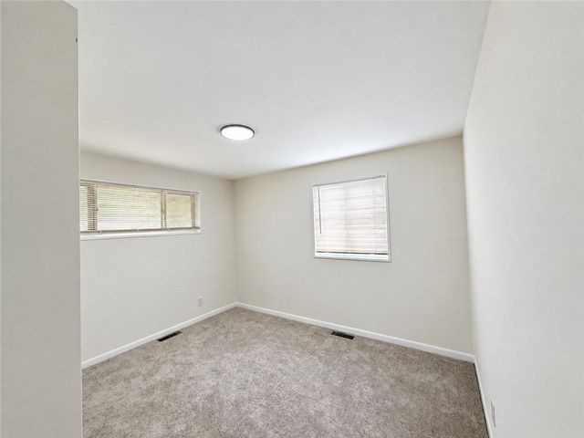 7209 E 86 Street, Kansas City, MO 64138
