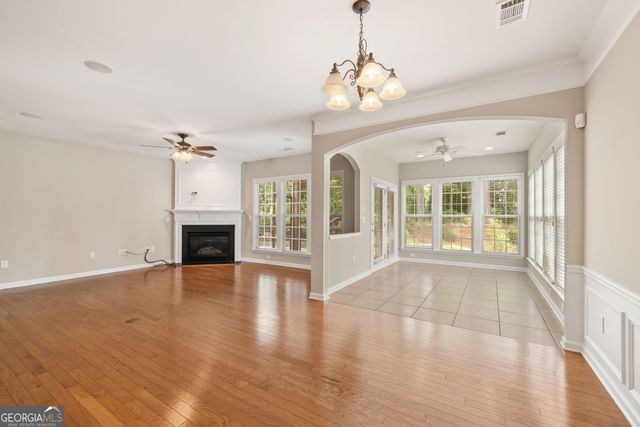6413 Monarch Court, Hoschton, GA 30548