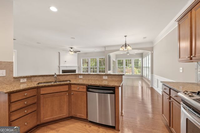 6413 Monarch Court, Hoschton, GA 30548