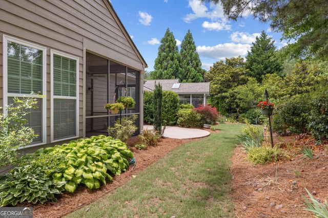 6413 Monarch Court, Hoschton, GA 30548