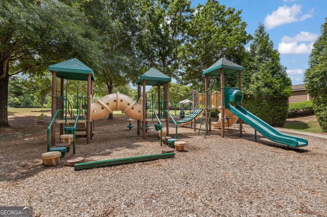 6413 Monarch Court, Hoschton, GA 30548