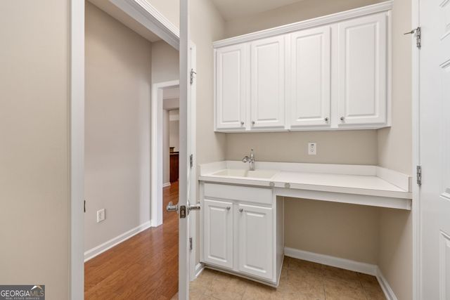 6413 Monarch Court, Hoschton, GA 30548