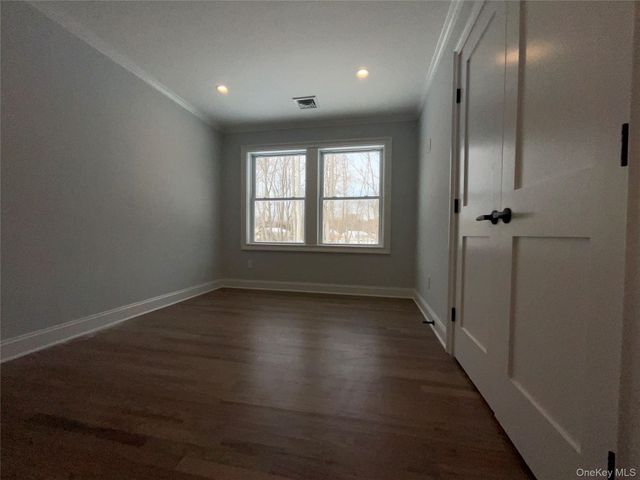 89 B Mt Sinai Coram Road, Coram, NY 11727