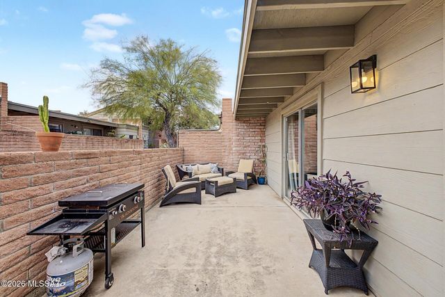 4322 E Allison Road, Tucson, AZ 85712