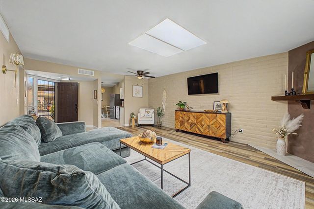 4322 E Allison Road, Tucson, AZ 85712
