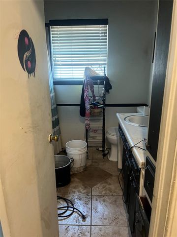 4713 Crest Place, Oklahoma City, OK 73117