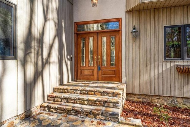 576 Apache Trail, Chatsworth, GA 30705