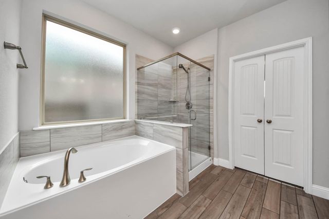 2226 Clements Shore Lane, La Porte, TX 77571