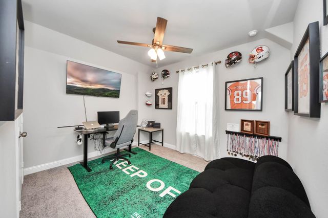 2226 Clements Shore Lane, La Porte, TX 77571