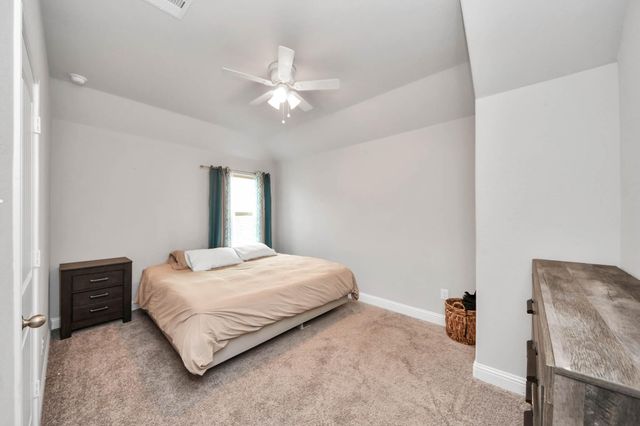 2226 Clements Shore Lane, La Porte, TX 77571
