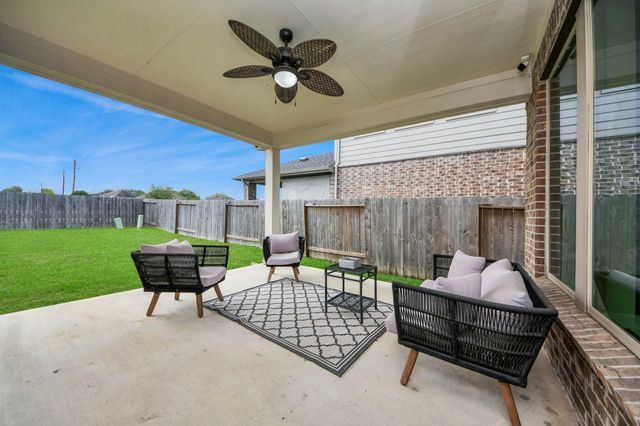 2226 Clements Shore Lane, La Porte, TX 77571