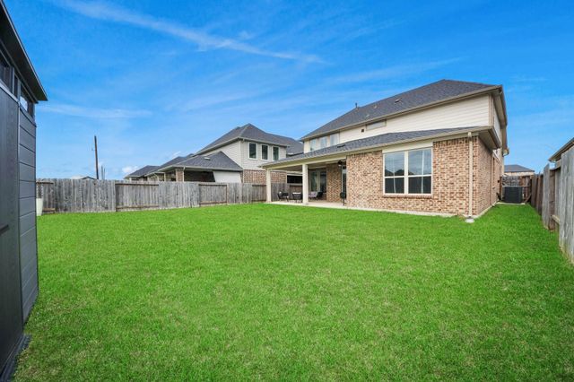2226 Clements Shore Lane, La Porte, TX 77571