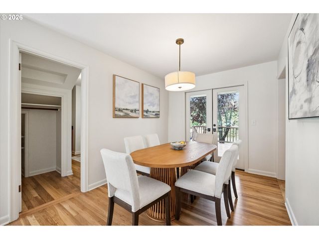 4127 Sw 52ND Ave, Portland, OR 97221